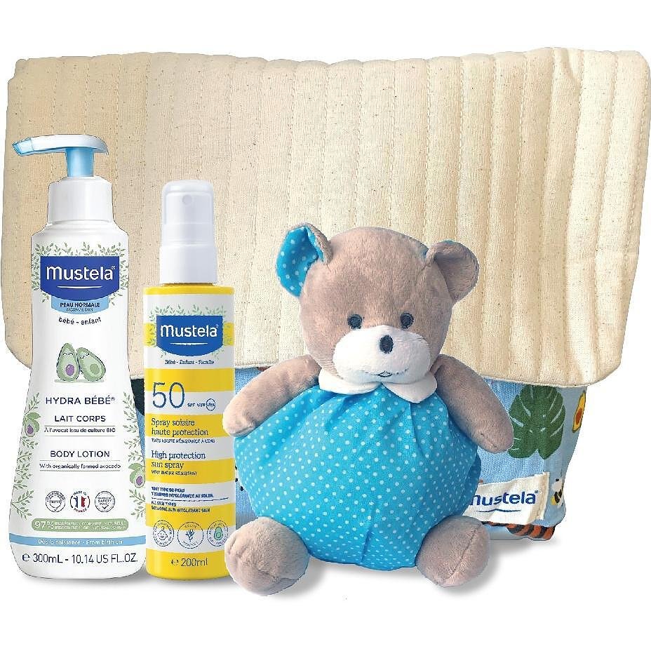 Mustela Промокомплект слънцезащита за цялото семейство, спрей SPF50, 200 мл, хидрабебе, 300 мл, мече Мусти, раничка | Мустела